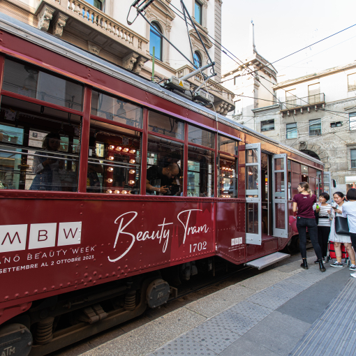 Beauty Tram